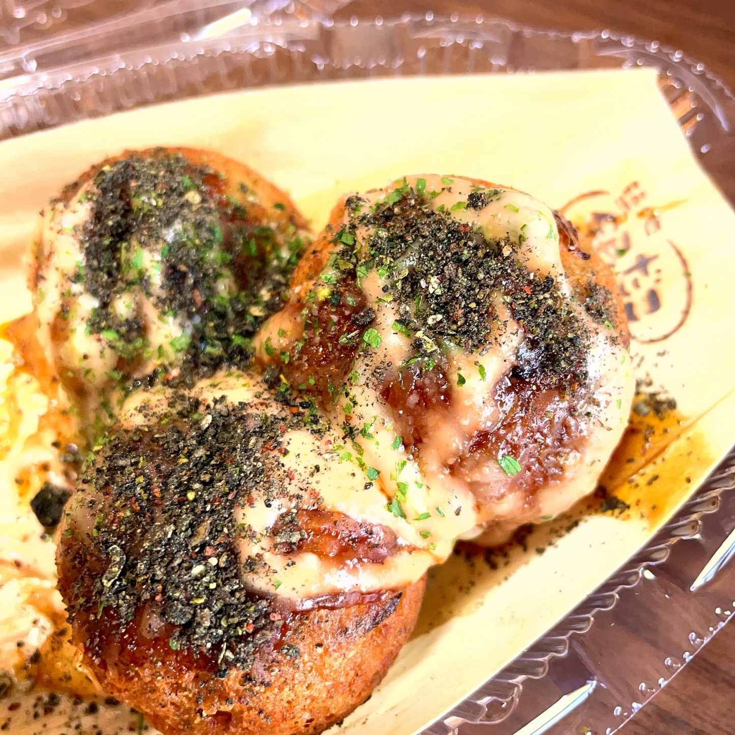 [Shichimi Togarashi] 10g | Charcoal Shichimi | Spices to enhance your cooking Herbs Red chili peppers Green chili peppers Black beans Burdock root Japanese peppercorns Hemp seeds Hemp charcoal Traditional Gift - Kyoto Asanoha