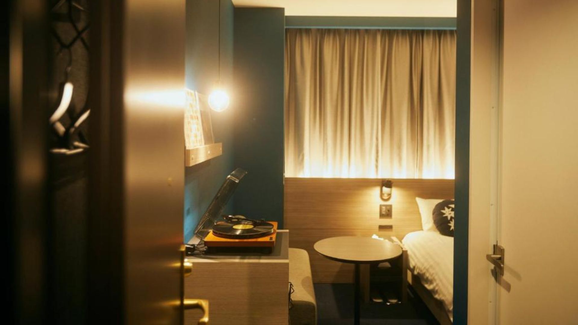 Hotel She